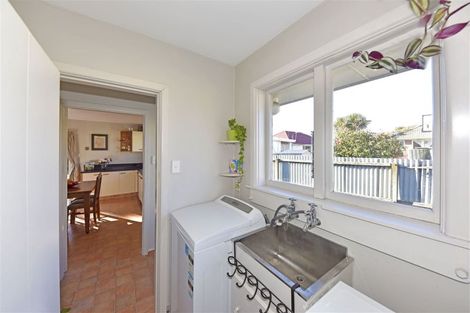 Photo of property in 6 Gregan Crescent, Burnside, Christchurch, 8053