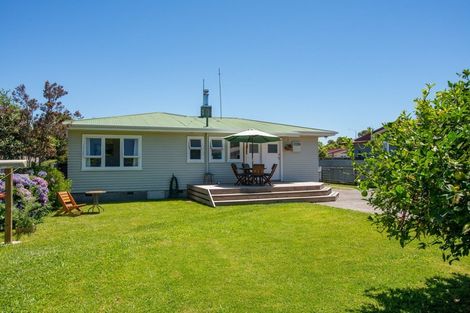 Photo of property in 91 Clarence Cox Crescent, Pirimai, Napier, 4112