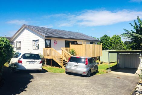 Photo of property in 2/10 Kimdale Place, Totara Heights, Auckland, 2105