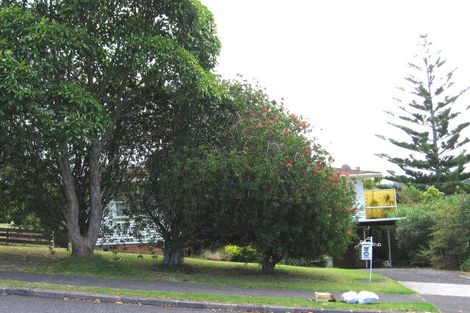 Photo of property in 98 Deep Creek Road, Torbay, Auckland, 0630