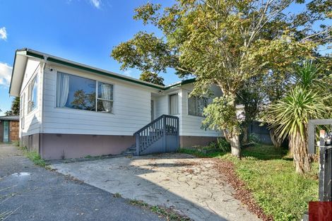 Photo of property in 7 Kelman Road, Kelston, Auckland, 0602