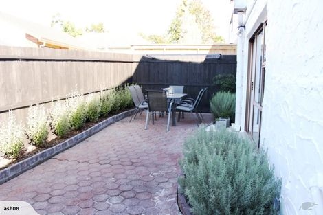 Photo of property in 4/8 Wood Street, Papakura, 2110