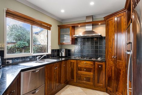 Photo of property in 9 Evergreen Place, Parklands, Christchurch, 8083