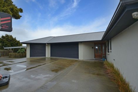 Photo of property in 36 Robert Street, Otatara, Invercargill, 9879