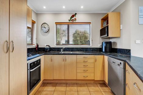 Photo of property in 12 Hunter Street, Normanby, Hawera, 4614