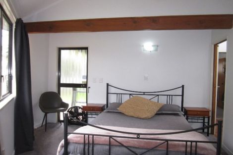 Photo of property in 21b Huia Street, Waikanae, 5036