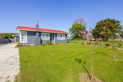 Photo of property in 10 Jones Street, Porangahau, 4291
