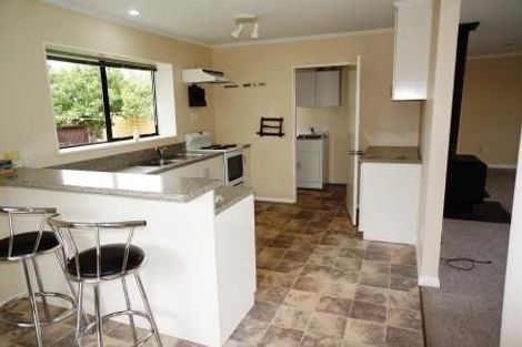 Photo of property in 36 Seadown Crescent, Amberley, 7410