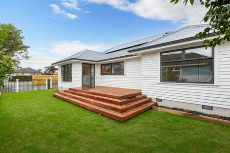 Photo of property in 10 Kendal Avenue, Burnside, Christchurch, 8053