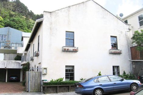 Photo of property in 1/12 Little George Street, Thorndon, Wellington, 6011