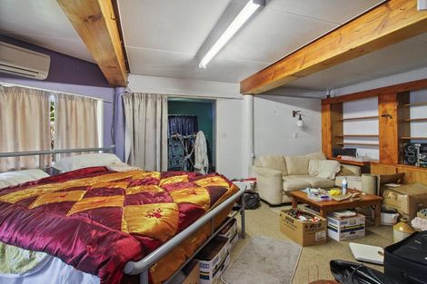 Photo of property in 9 Constable Road, Waiuku, 2123