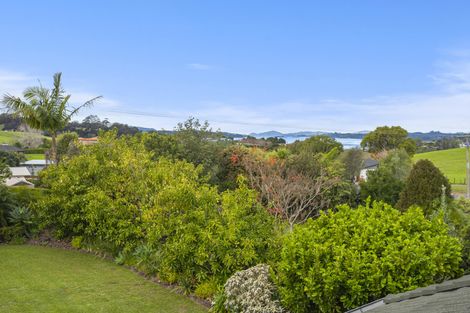 Photo of property in 28 Skudders Beach Road, Kerikeri, 0294