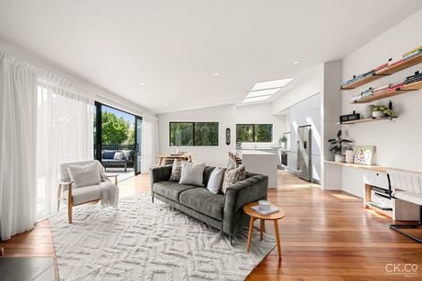 Photo of property in 12d Chatsworth Road, Silverstream, Upper Hutt, 5019