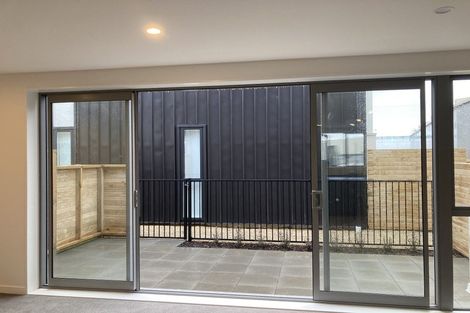 Photo of property in 25 John Street, Stokes Valley, Lower Hutt, 5019