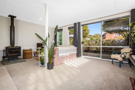 Photo of property in 11 Spinnaker Drive, Whitby, Porirua, 5024