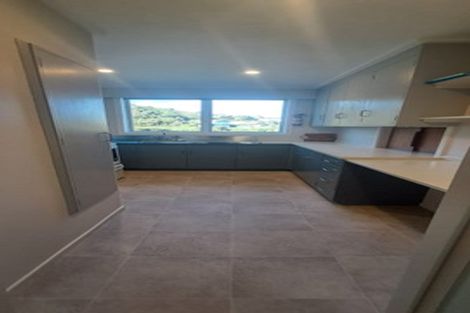 Photo of property in 5 Mulberry Street, Maungaraki, Lower Hutt, 5010