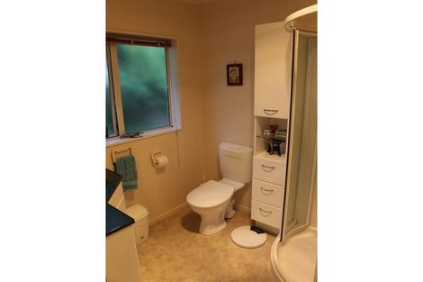Photo of property in 9 Mariners Way, Whitby, Porirua, 5024