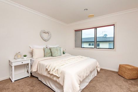 Photo of property in 28a Barry Avenue, Whakatane, 3120