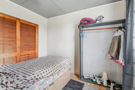 Photo of property in 233 Parkhurst Road, Parakai, 0830