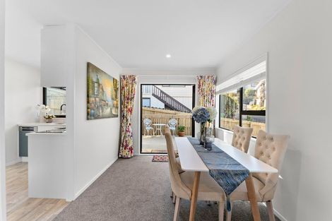 Photo of property in 1/14 Kupari Place, Totara Vale, Auckland, 0629