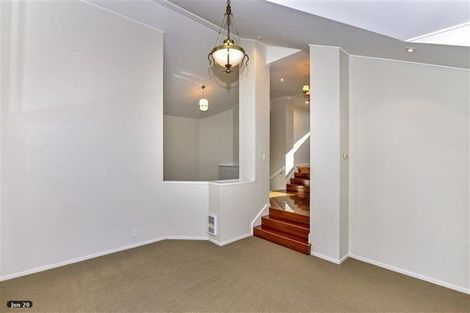 Photo of property in 20 Gillard Place, Eastern Beach, Auckland, 2012
