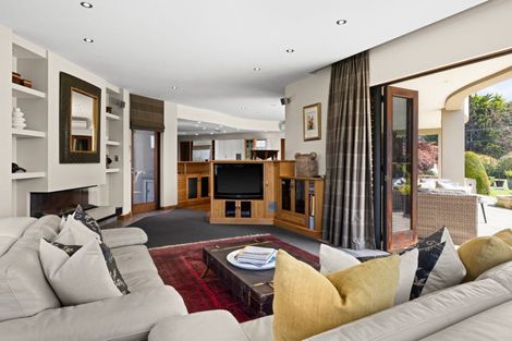 Photo of property in 375 Saint Georges Road, Havelock North, 4130