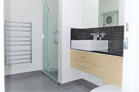 Photo of property in 4b/15 Fleet Street, Eden Terrace, Auckland, 1021