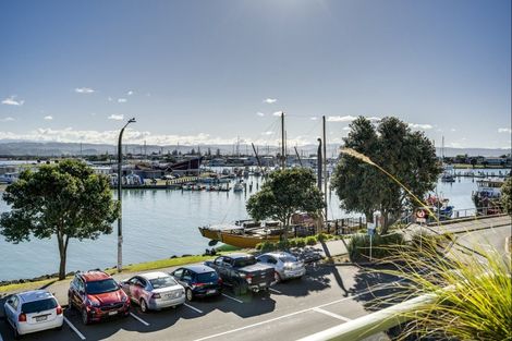 Photo of property in 10/26 West Quay, Ahuriri, Napier, 4110