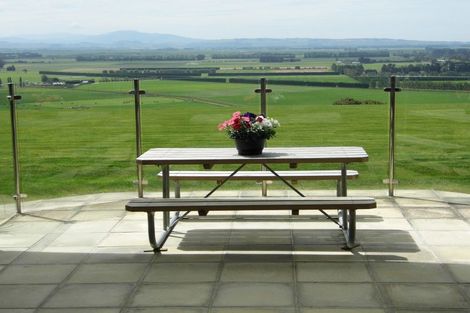 Photo of property in 131 Georgetown-pukeuri Road, Pukeuri, Oamaru, 9494