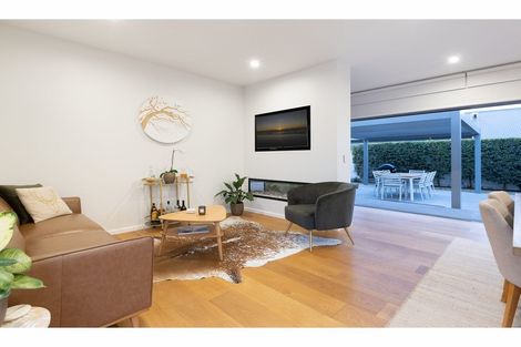 Photo of property in 19 Awatira Drive, Papamoa Beach, Papamoa, 3118