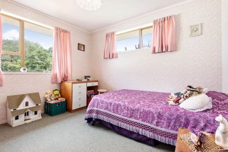 Photo of property in 133 Matipo Road, Te Atatu Peninsula, Auckland, 0610