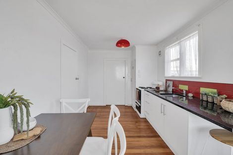 Photo of property in 33 Matipo Street, Castlecliff, Whanganui, 4501