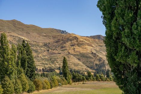 Photo of property in 3 Kamana Rise, Wanaka, 9382