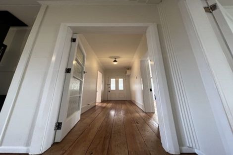 Photo of property in 50 George Street, Levin, 5510