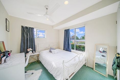 Photo of property in 2/363 Pakuranga Road, Pakuranga Heights, Auckland, 2010