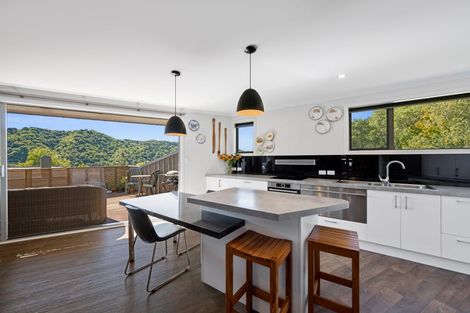 Photo of property in 25c Milton Terrace, Picton, 7220