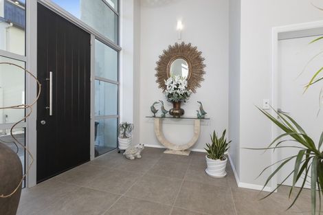 Photo of property in 198b Marine Parade, Mount Maunganui, 3116