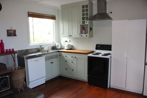 Photo of property in 496 Frankley Road, Hurworth, New Plymouth, 4371