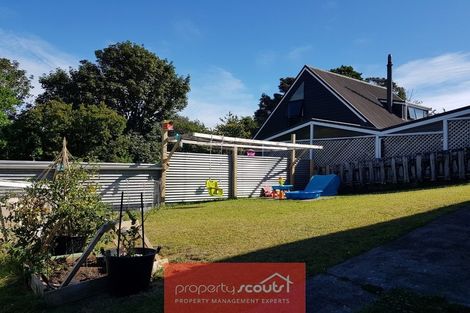 Photo of property in 18 Moana Crescent, Blagdon, New Plymouth, 4310