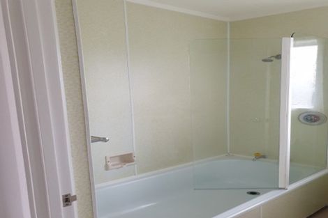 Photo of property in 1/46d Salisbury Road, Birkdale, Auckland, 0626