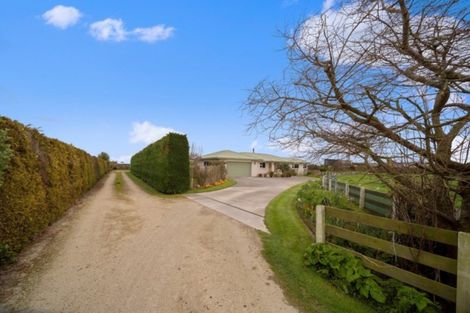 Photo of property in 281 Waihi Road, Hawera, 4673