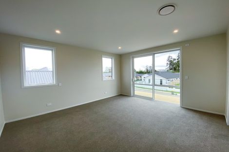 Photo of property in 27 The Meadows Drive, Flagstaff, Hamilton, 3210