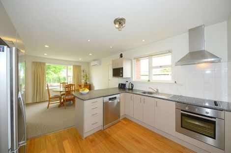 Photo of property in 12 Longmuir Street, Ilam, Christchurch, 8041