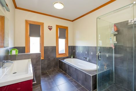 Photo of property in 49 Gladstone Terrace, Gladstone, Invercargill, 9810