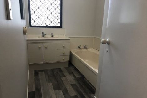 Photo of property in 92b George Street, Tuakau, 2121