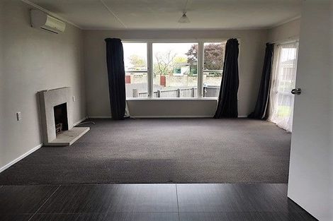 Photo of property in 17 Evans Place, Papakura, 2110