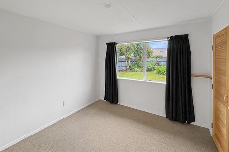 Photo of property in 1 Strathmore Avenue, Levin, 5510