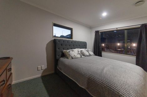 Photo of property in 35 Dahlstrom Grove, Kelvin Grove, Palmerston North, 4414