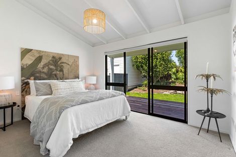 Photo of property in 161 Vista Paku, Pauanui, Hikuai, 3579