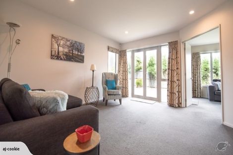 Photo of property in 82 Rothesay Road, Parklands, Christchurch, 8083